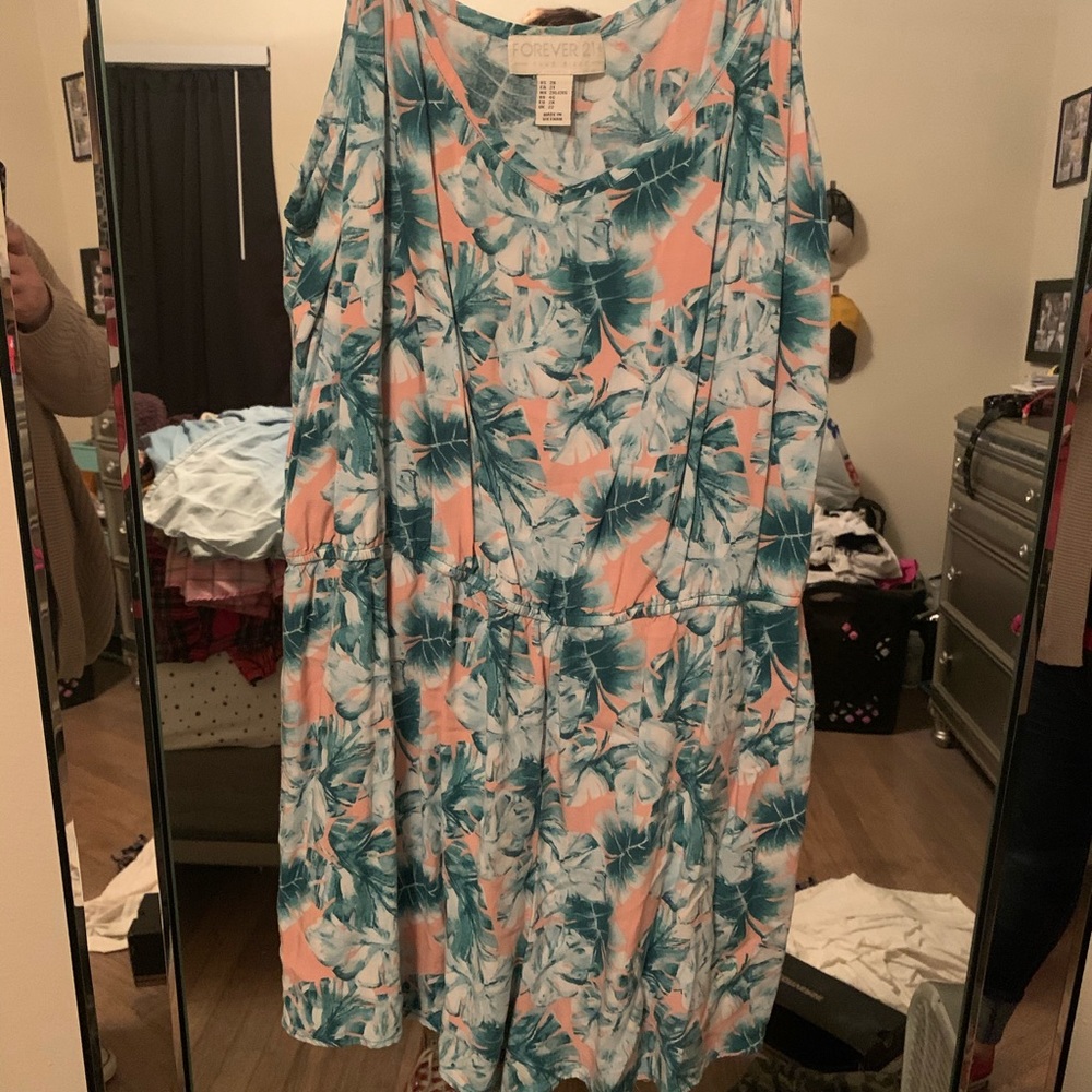 Short romper and cream kimono